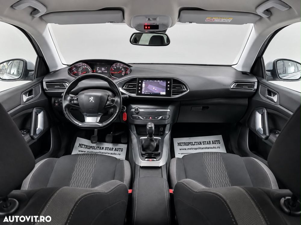 Peugeot 308 - 7