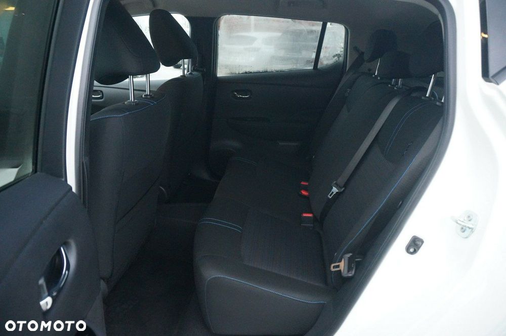 Nissan Leaf 62kWh N-Connecta - 24