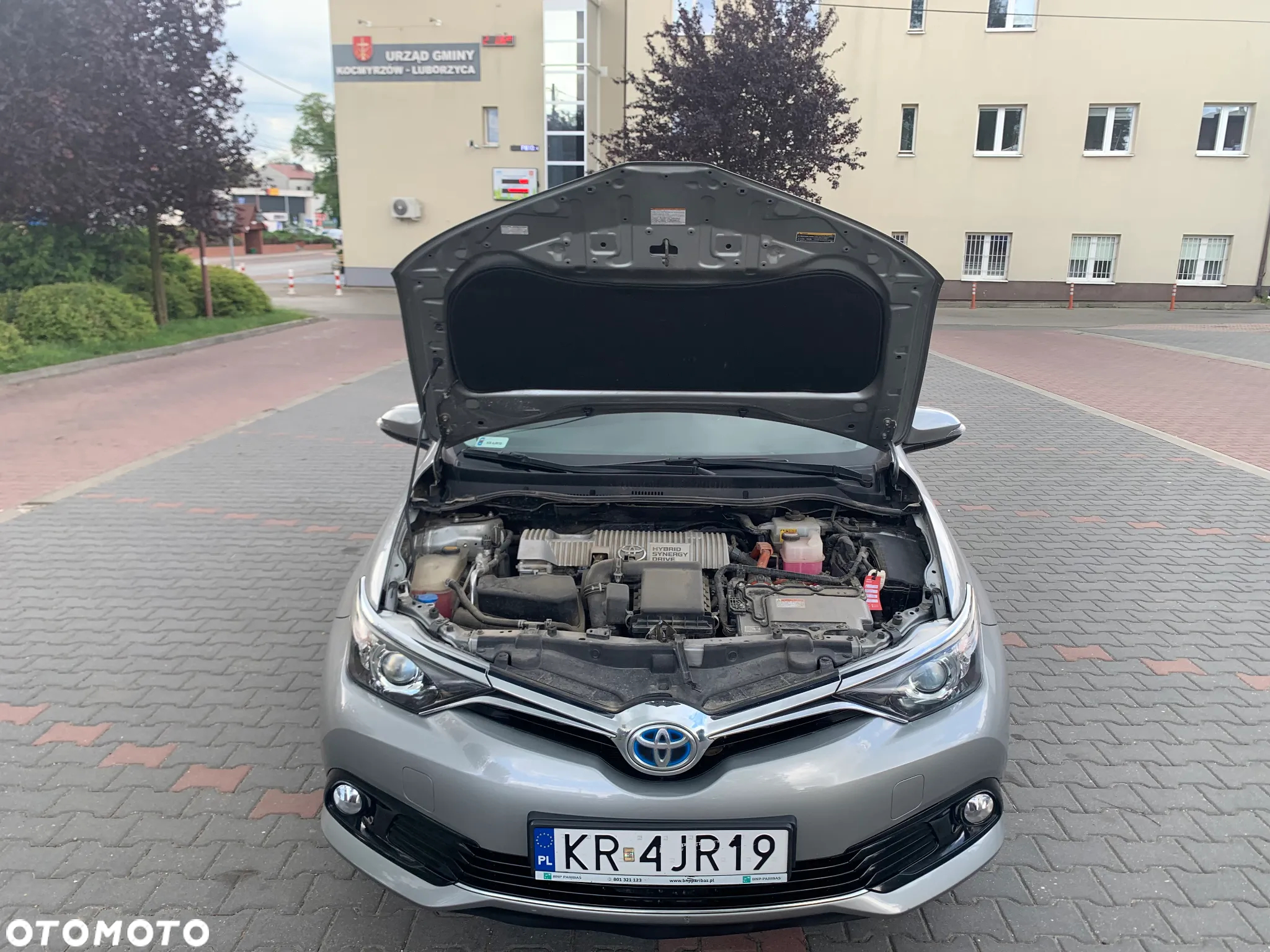 Toyota Auris Hybrid 135 Active - 4