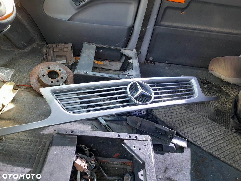 MERCEDES VITO W638  chłodnica wody wentylator - 6