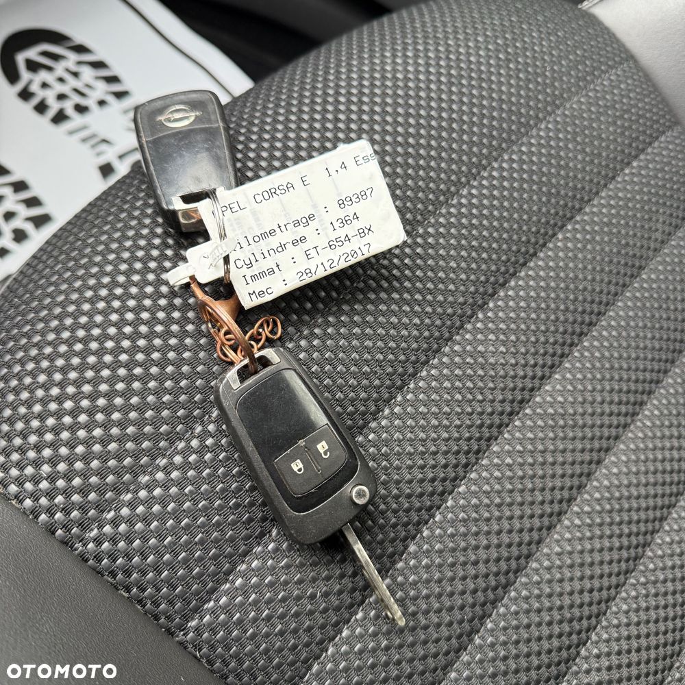 Opel Corsa 1.4 T GSi S&S - 20