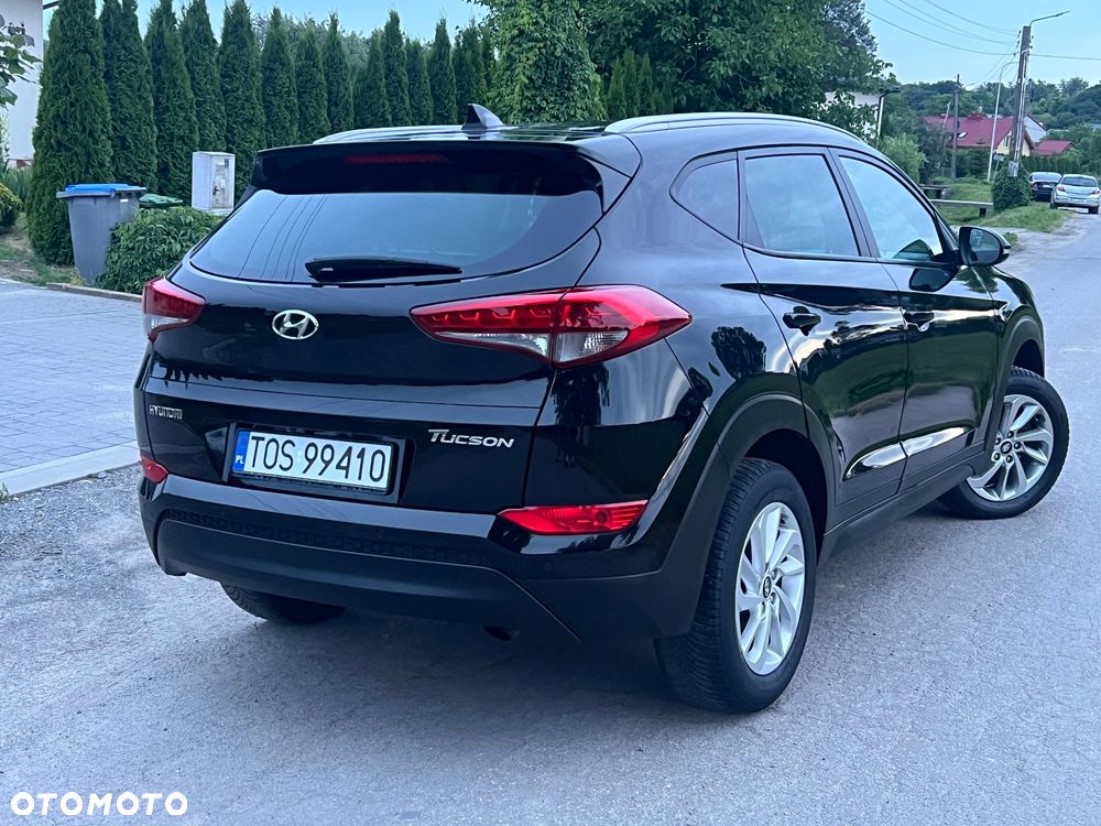 Hyundai Tucson 1.6 GDI BlueDrive Style 2WD - 24