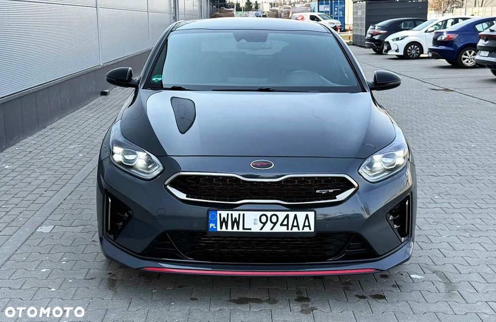 Kia ProCeed - 2