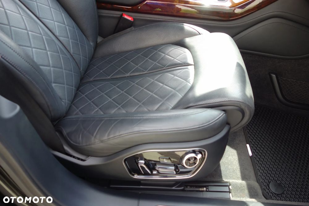 Audi A8 L 60 TFSI quattro tiptronic - 28
