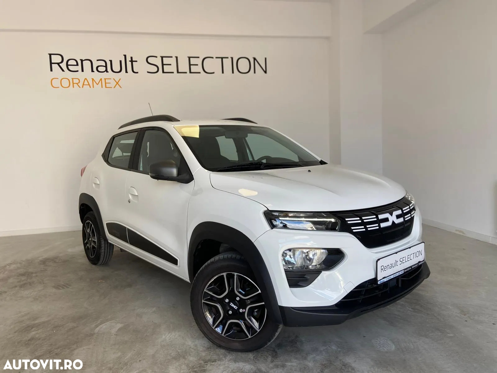 Dacia Spring Expression - 24