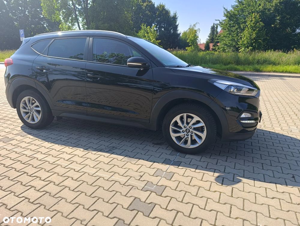 Hyundai Tucson - 2
