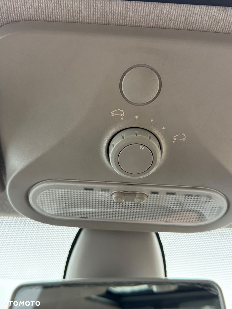 Renault Twingo 1.2 16V 75 Night & Day - 23