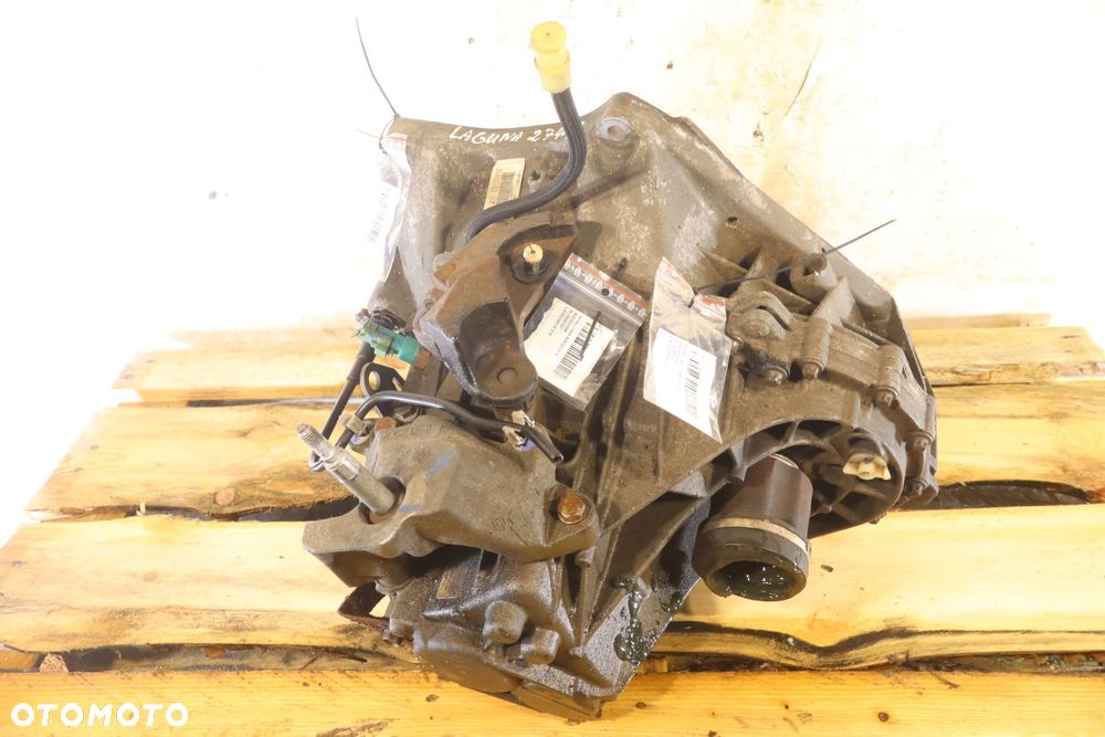 SKRZYNIA BIEGÓW 6 BIEGOWA RENAULT LAGUNA III 2.0 TL4A017 - 2