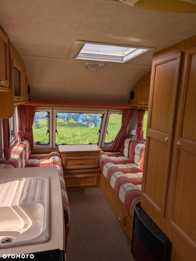 Avondale Coachcraft Dart 510 - 9
