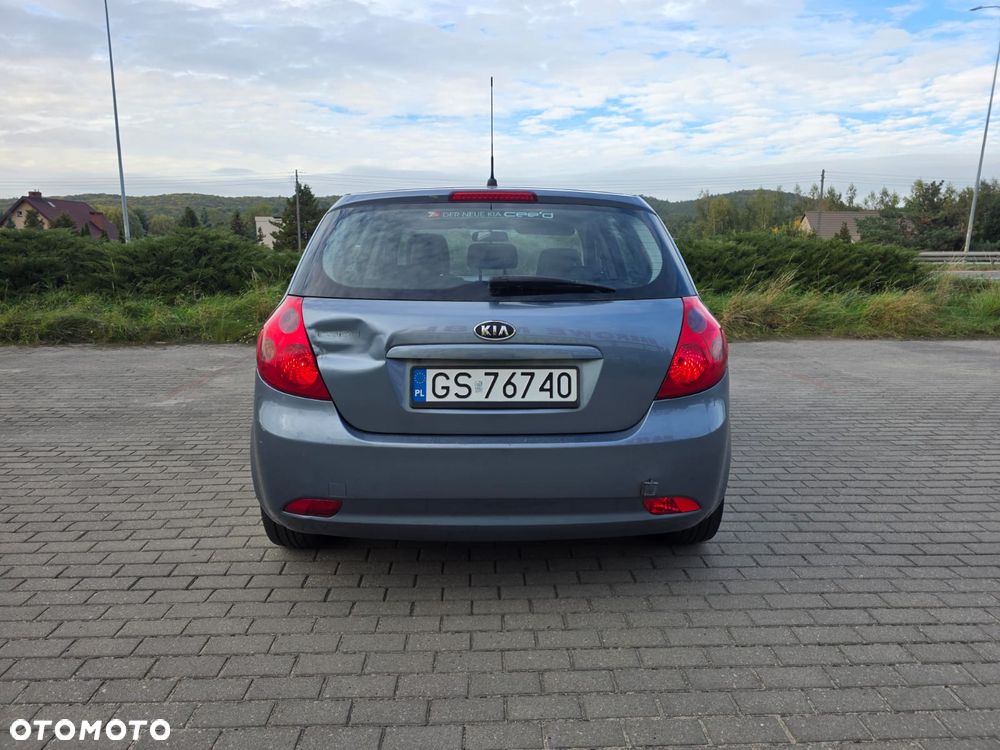 Kia Ceed - 3