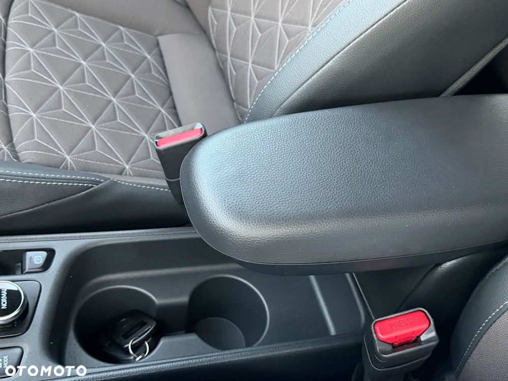 Toyota Yaris Cross Hybrid 1.5 Executive - 14