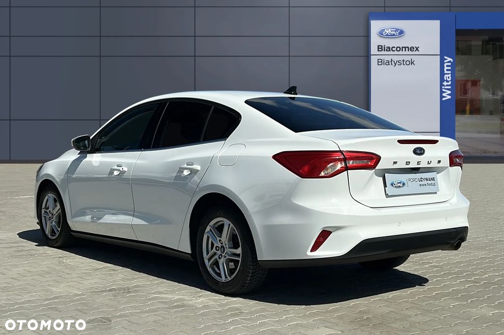 Ford Focus 1.0 EcoBoost Trend - 3