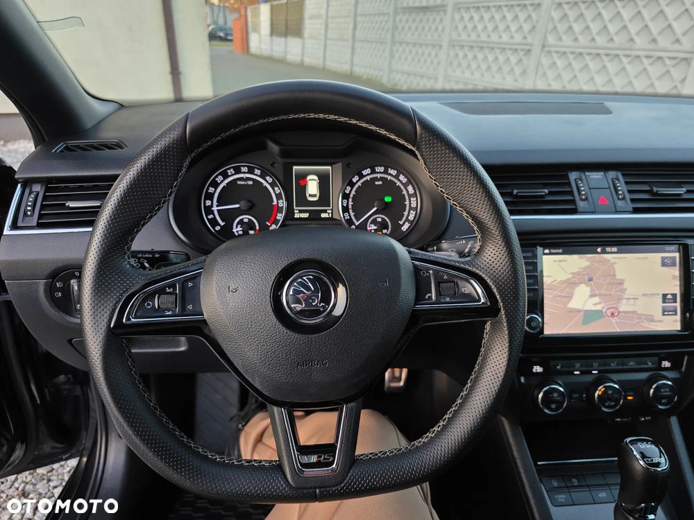 Skoda Octavia 2.0 TDI DSG RS - 31