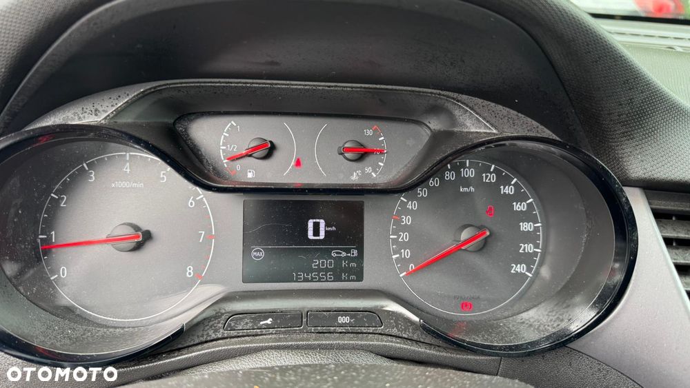 Opel Crossland X 1.2 Start/Stop Innovation - 11