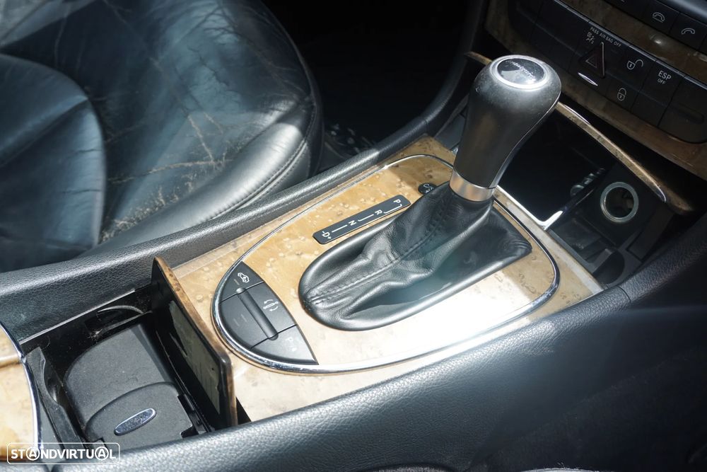 Mercedes-Benz E 320 CDi Avantgarde - 28