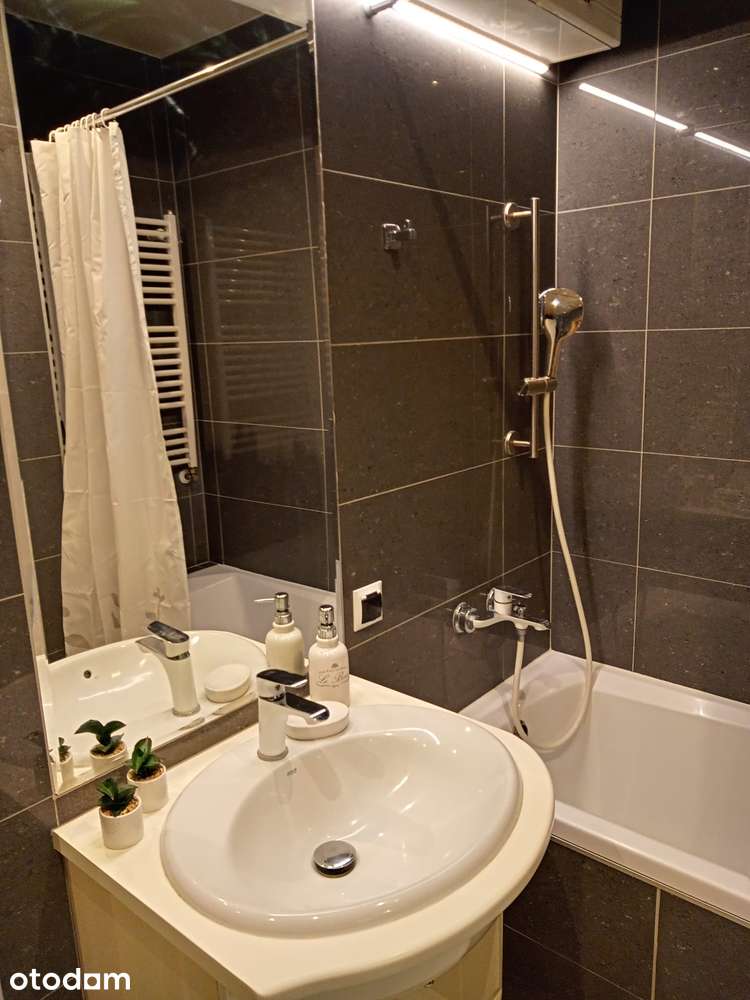 Uroczy apartament na Muranowie
