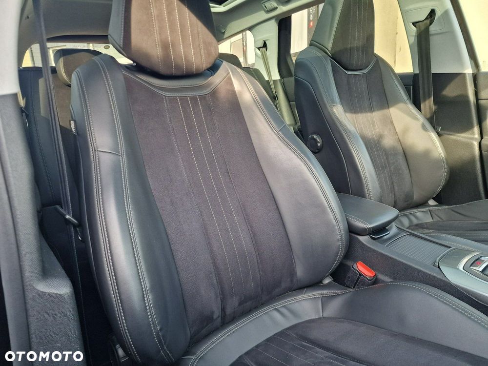 Peugeot 308 - 23
