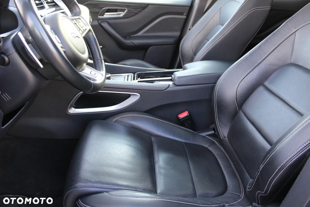 Jaguar F-Pace 3.0 TDV6 AWD R-Sport - 15