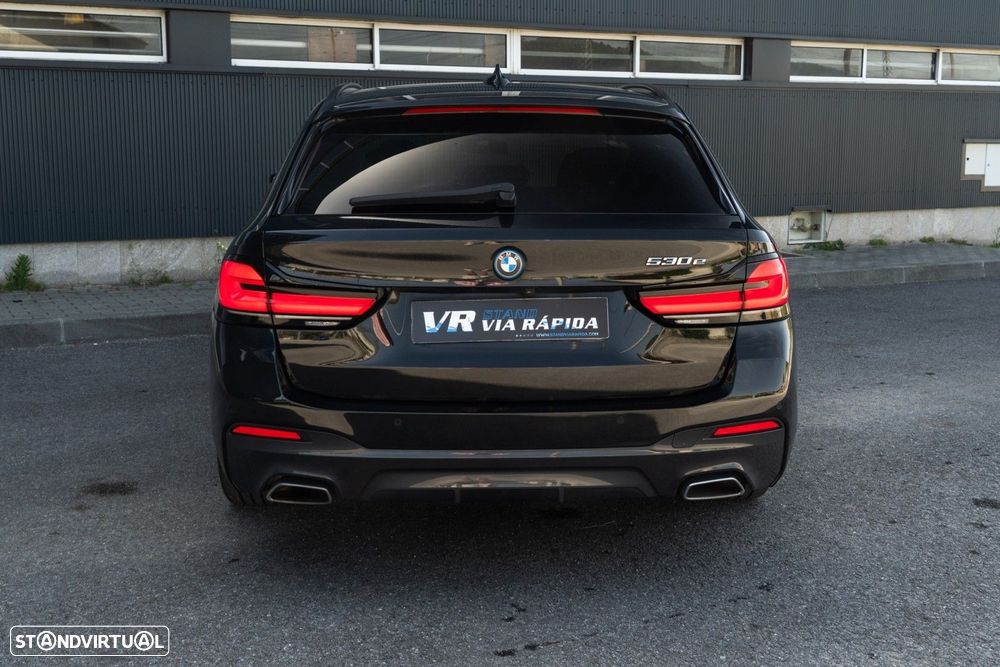 BMW 530 e Pack Desportivo M - 6