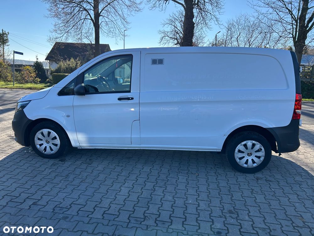 Mercedes-Benz Vito - 32