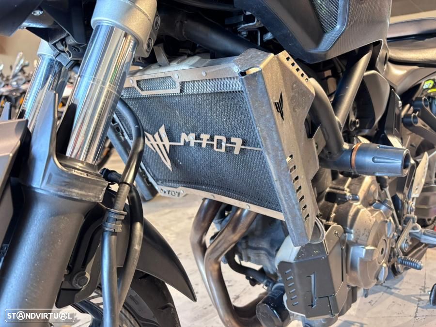 Yamaha MT-07 700 - 5