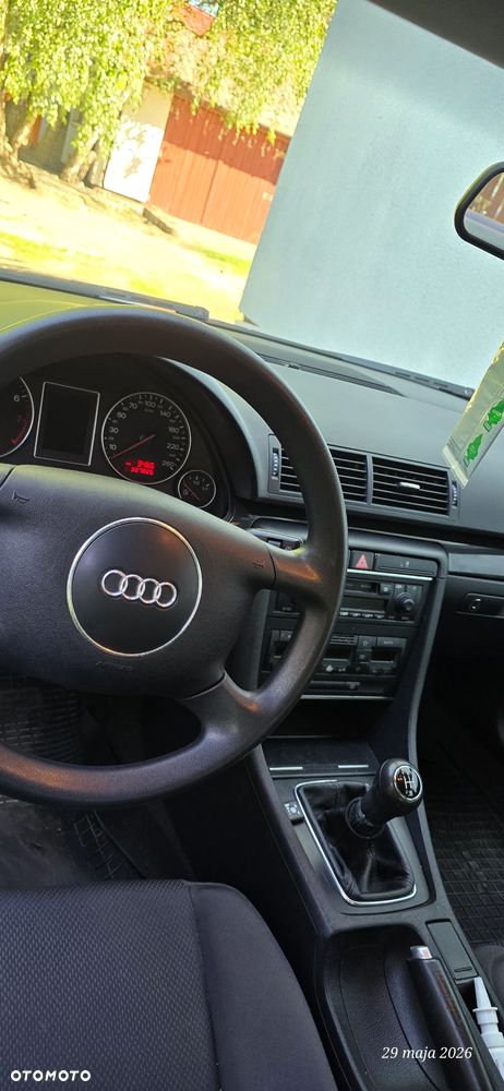 Audi A4 Limousine 2 - 4