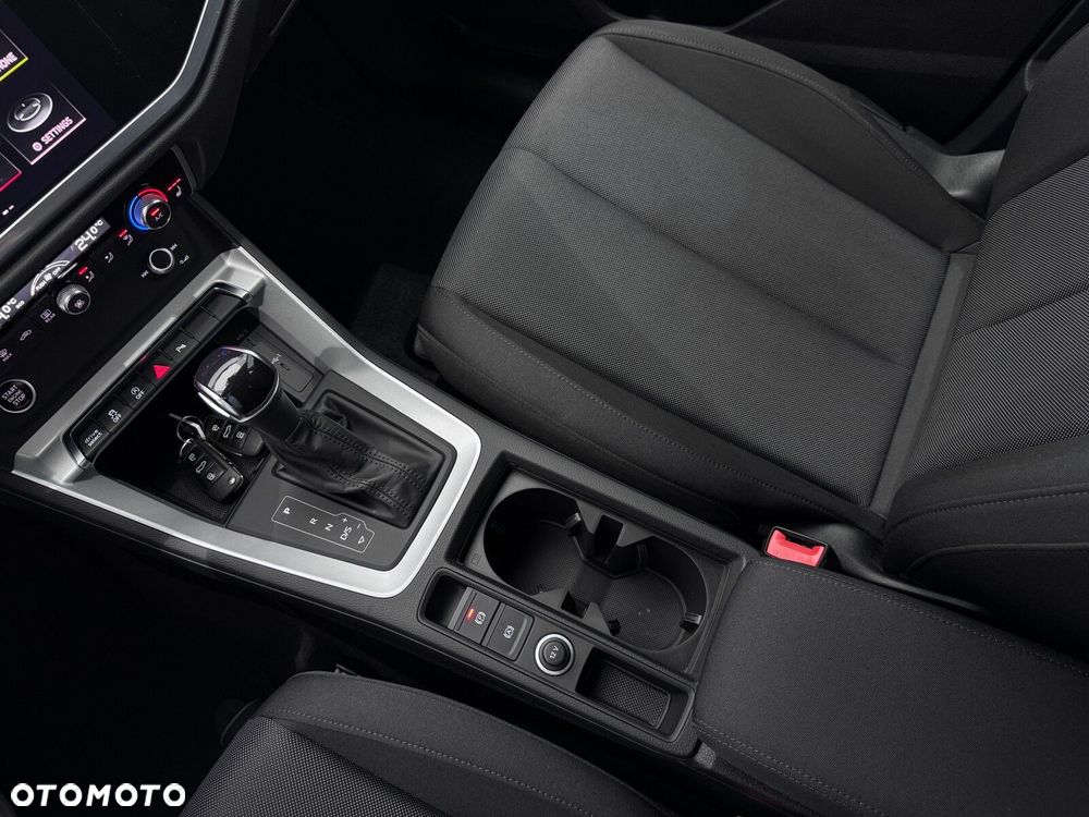 Audi Q3 Sportback - 27