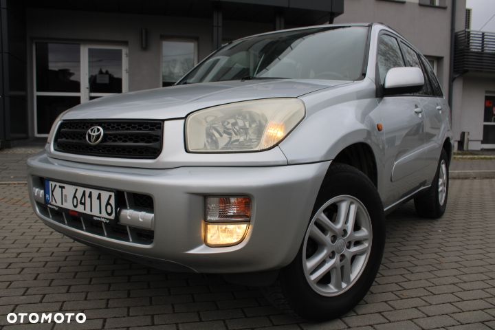 Toyota RAV4 - 3