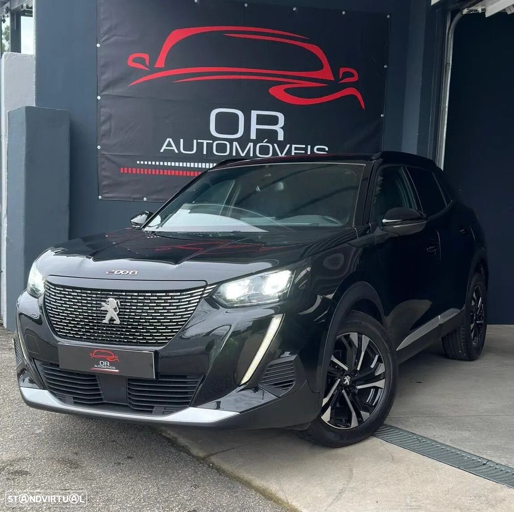 Peugeot 2008 1.2 PureTech Allure - 1