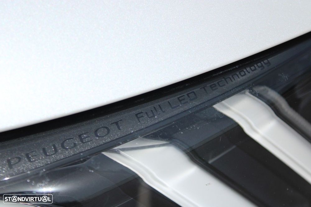 Peugeot e-208 50 kWh GT Pack - 14