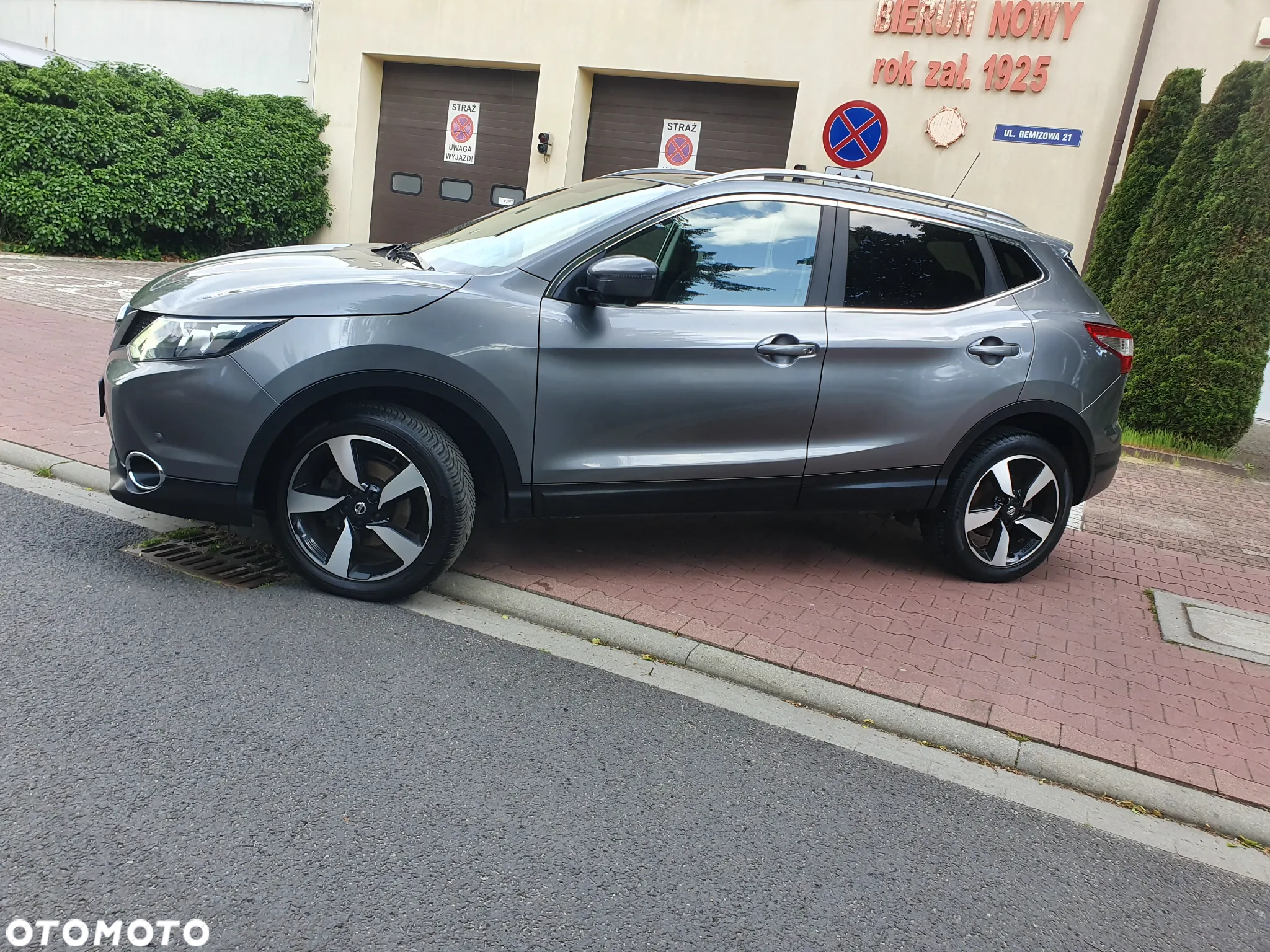 Nissan Qashqai 1.6 DIG-T N-Connecta - 22