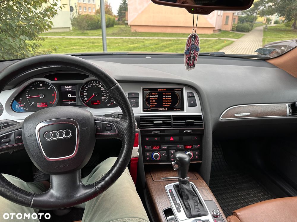 Audi A6 - 6