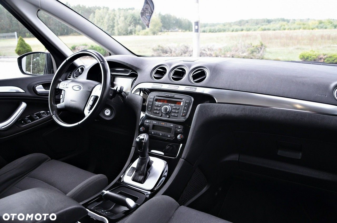 Ford S-Max - 23