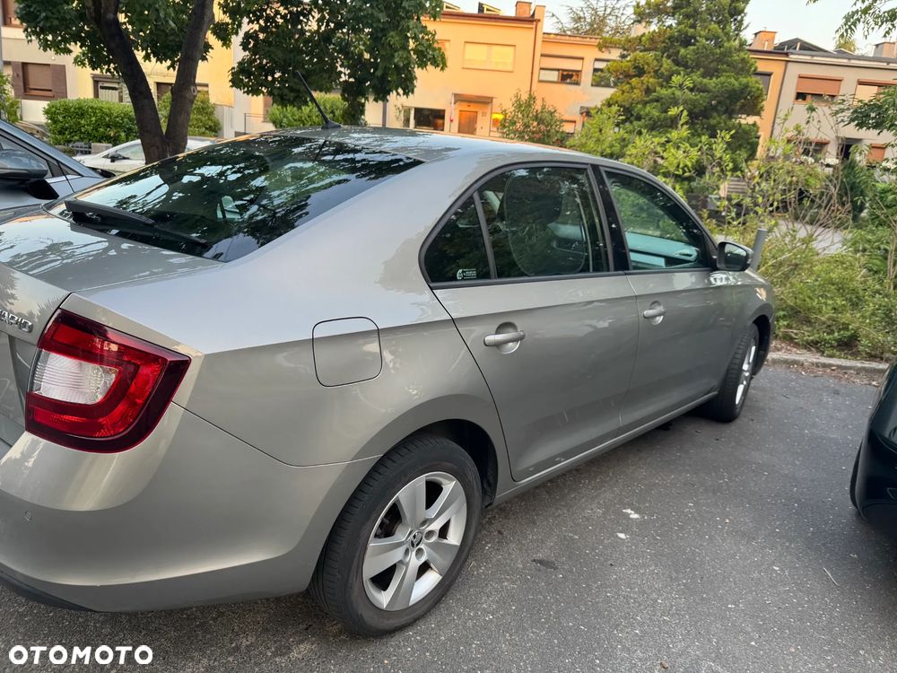 Skoda RAPID 1.0 TSI Ambition - 4