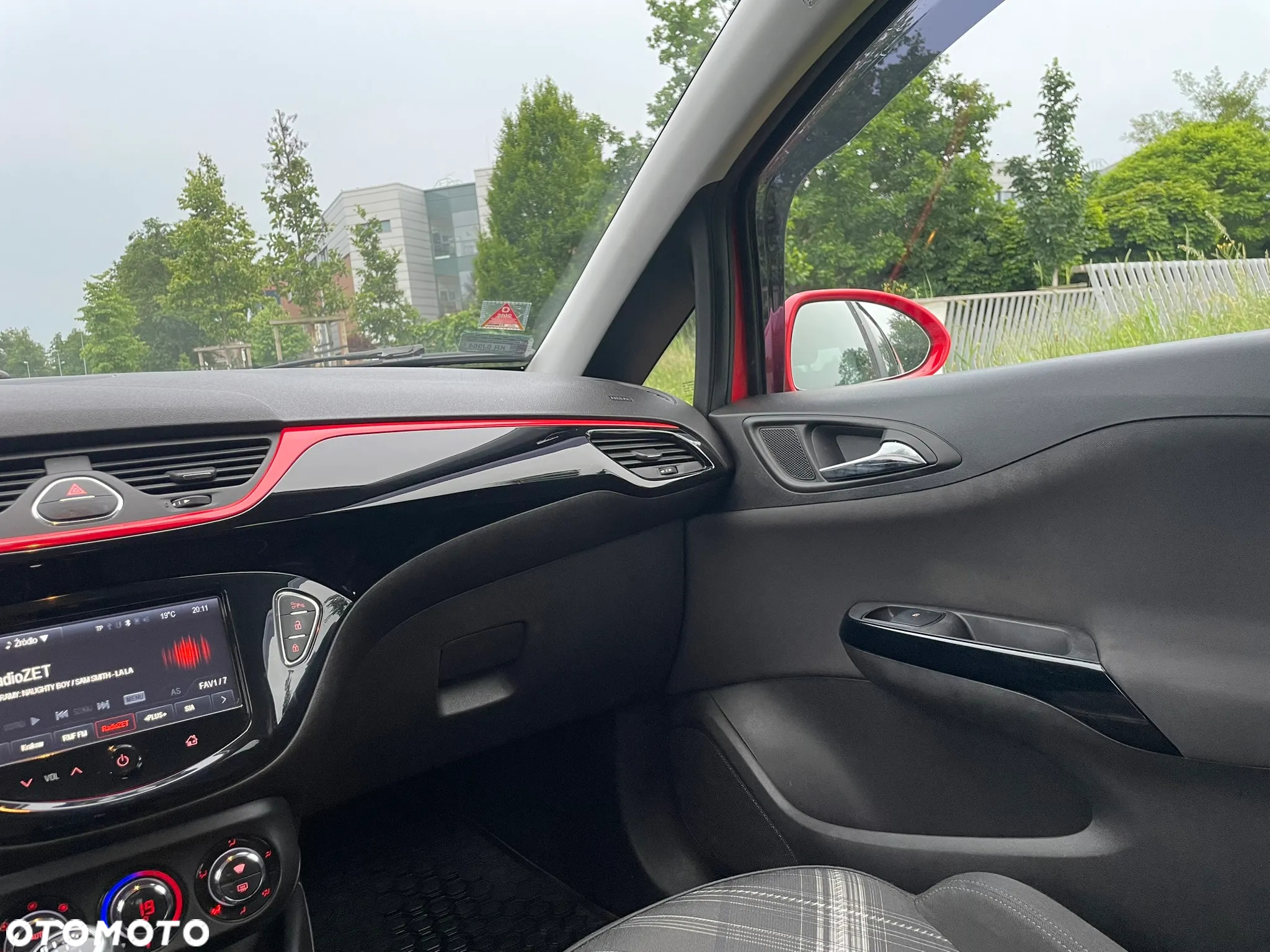 Opel Corsa 1.4 T Color Edition S&S - 29