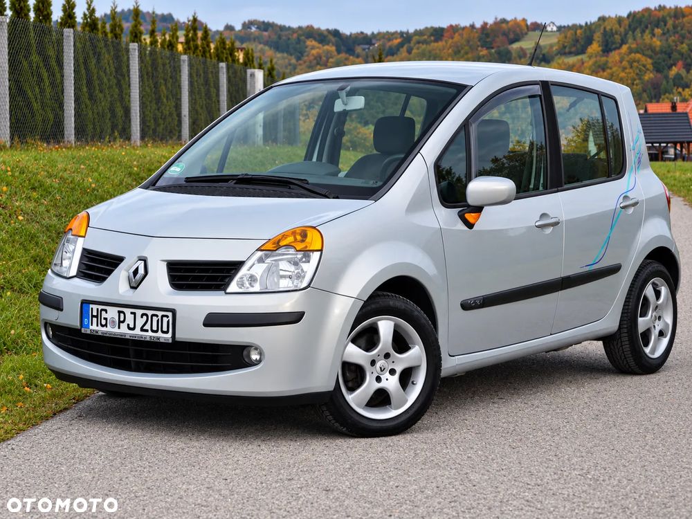 Renault Modus 1.6 16V Dynamique - 10
