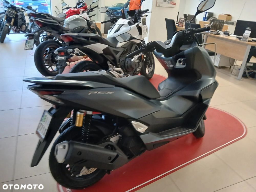 Honda PCX - 3