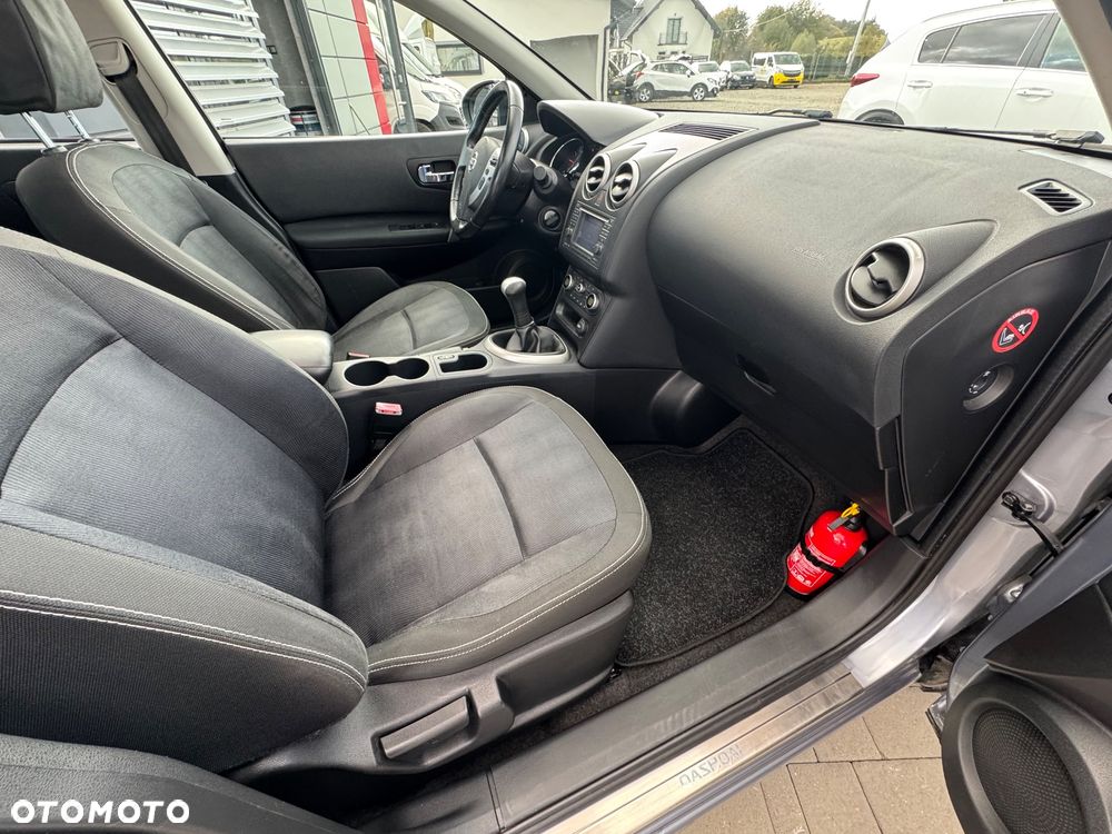 Nissan Qashqai 1.6 Acenta - 19