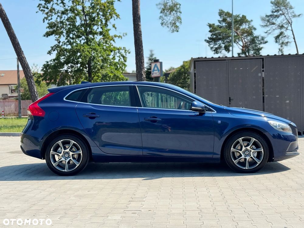 Volvo V40 D2 Ocean Race - 4