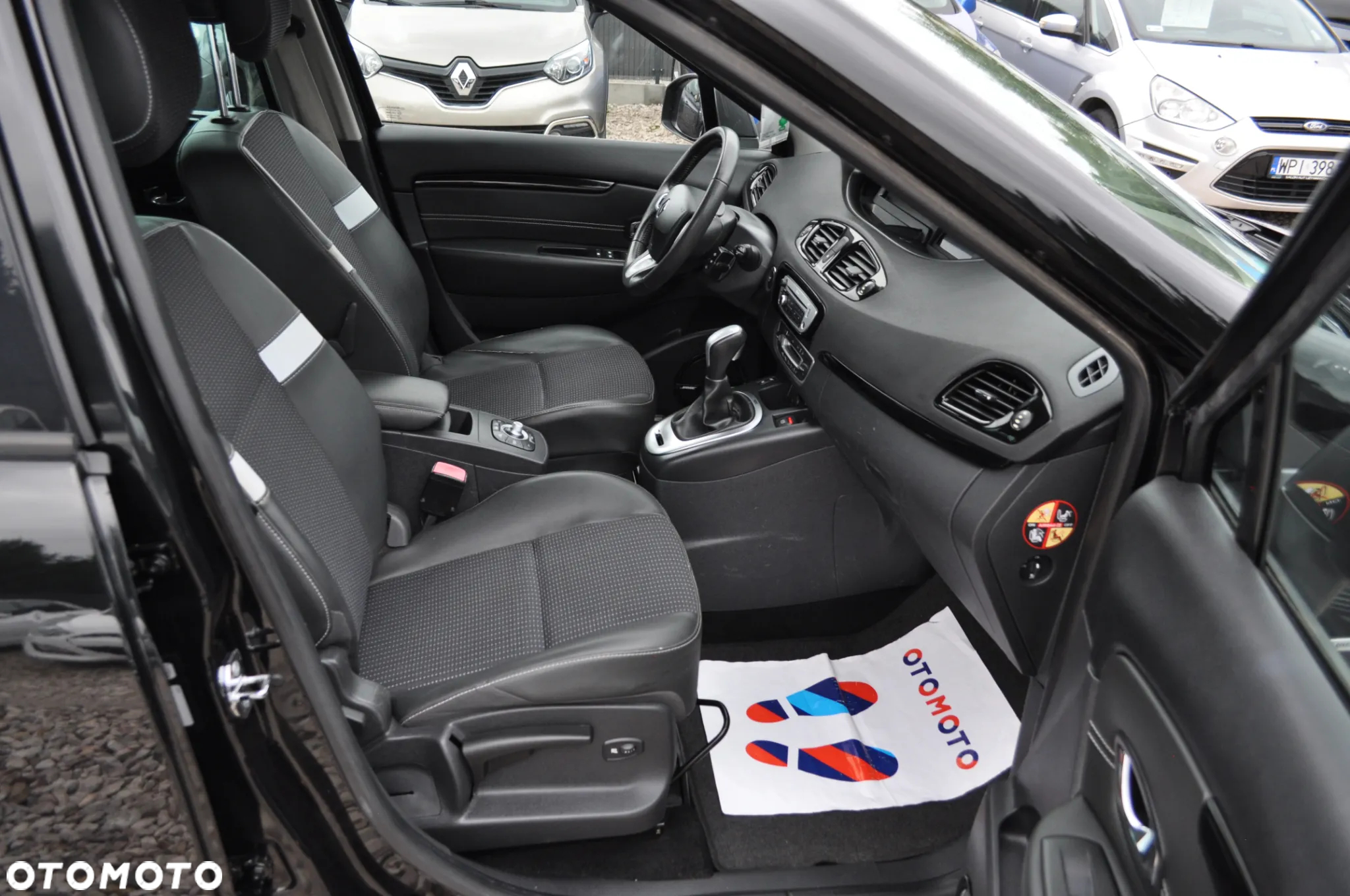 Renault Scenic 1.5 dCi Bose EDC - 15