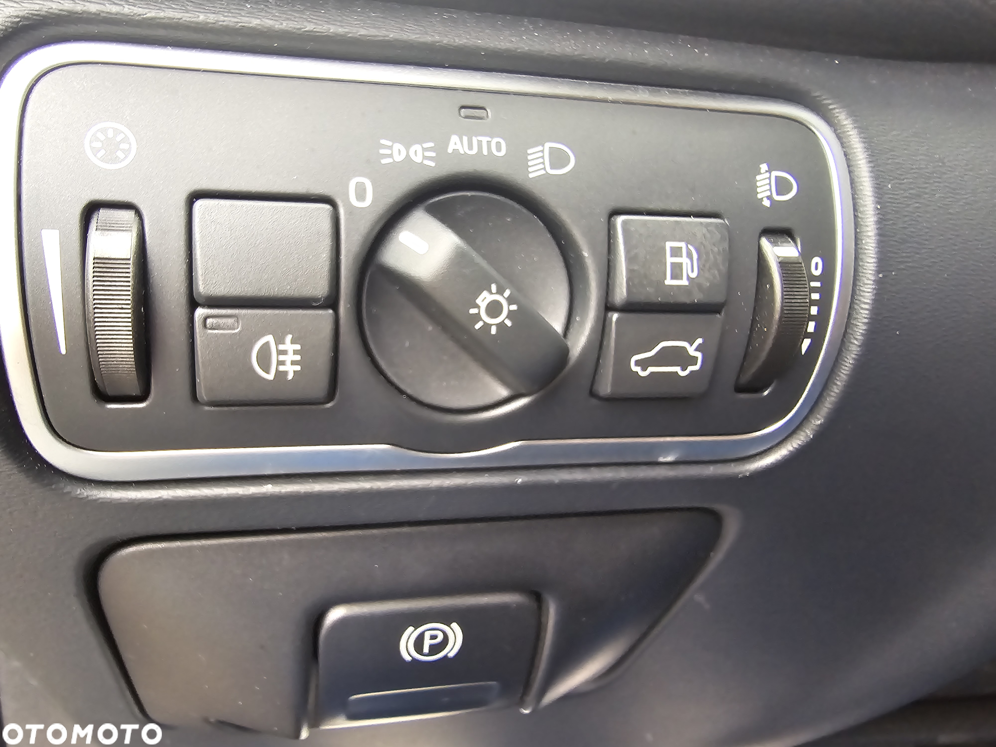 Volvo XC 60 D3 Geartronic Momentum - 26