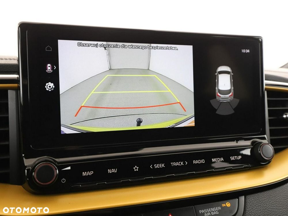 Kia XCeed - 25
