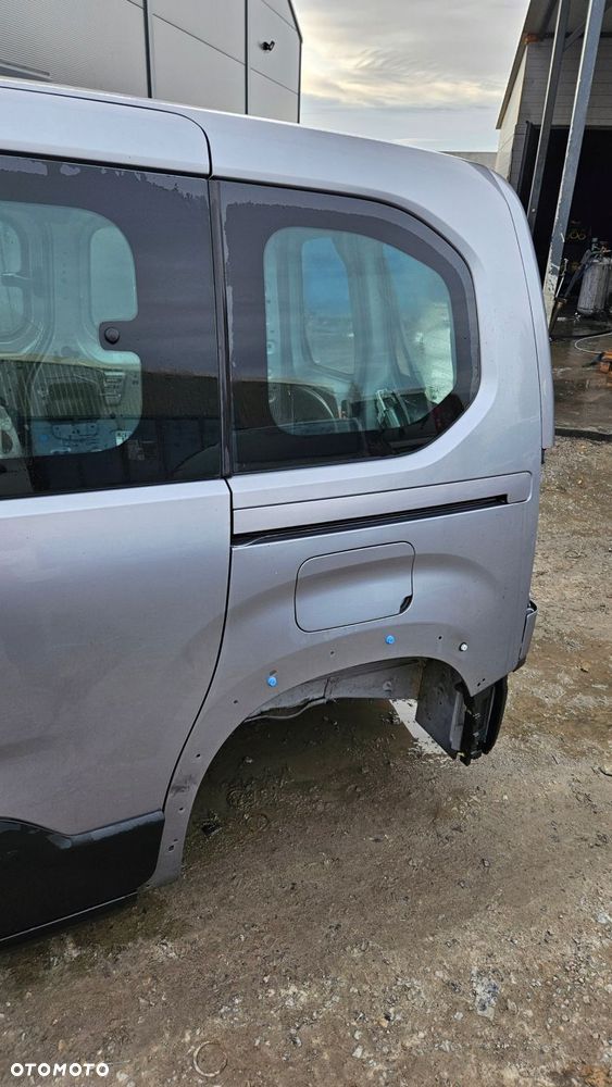 ćwiartka błotnik lewy tył słupek peugeot rifter / berlingo iv / combo e - 2