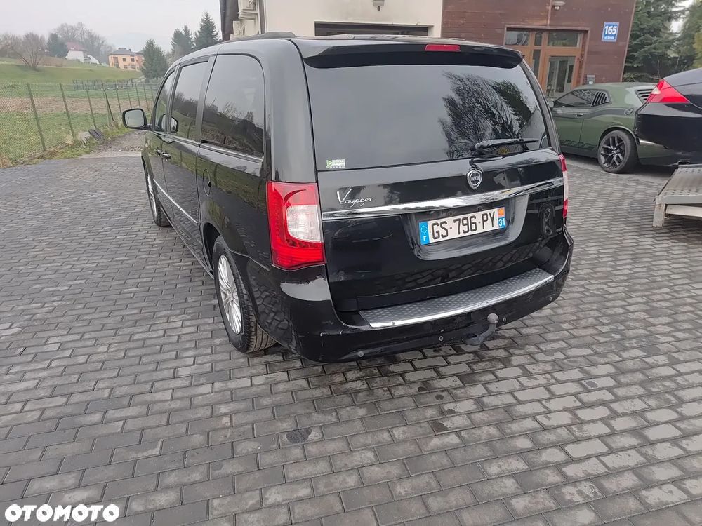 Lancia Voyager 2.8CRD Platinum - 7