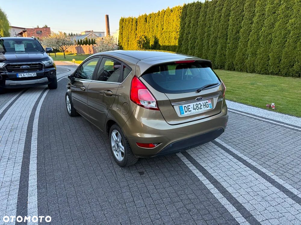 Ford Fiesta 1.5 TDCi St&St SYNC Edition - 12