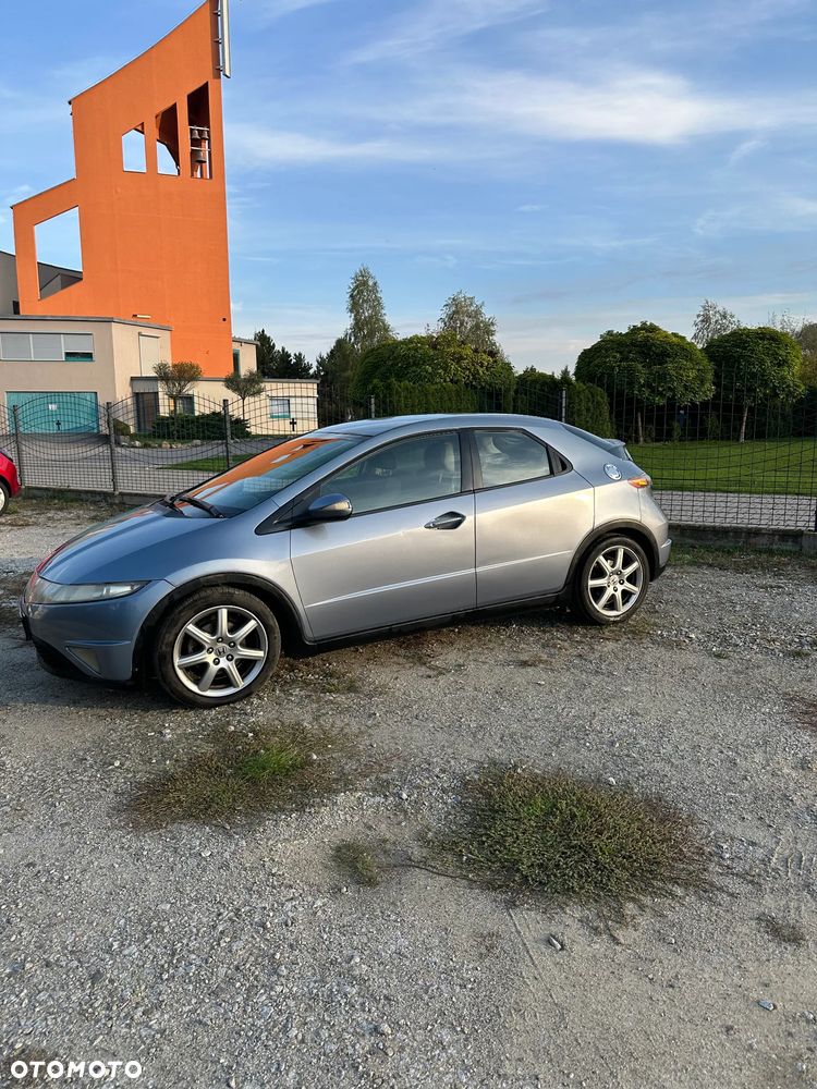 Honda Civic - 4
