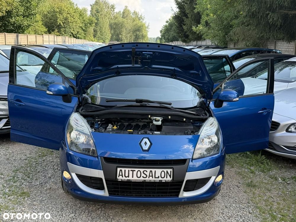 Renault Scenic - 25