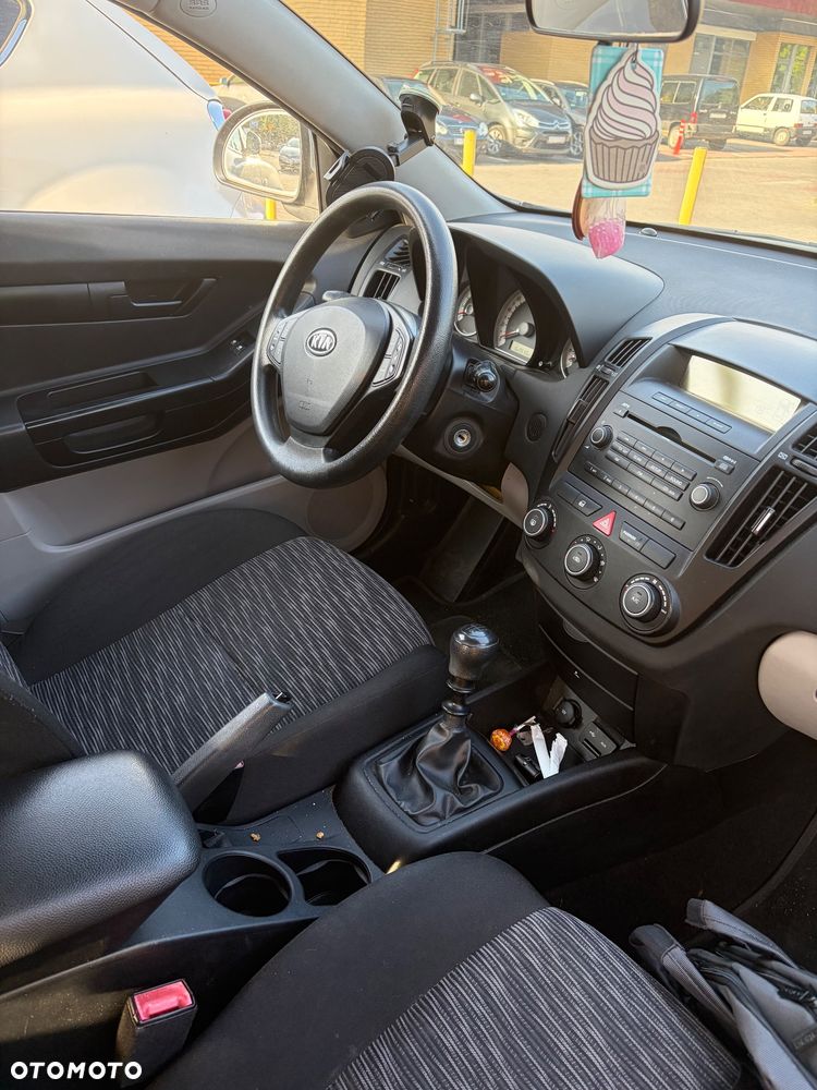 Kia ProCeed 1.4 Comfort - 4