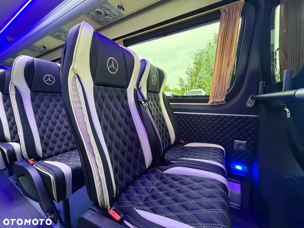 Mercedes-Benz Sprinter 519 - 16