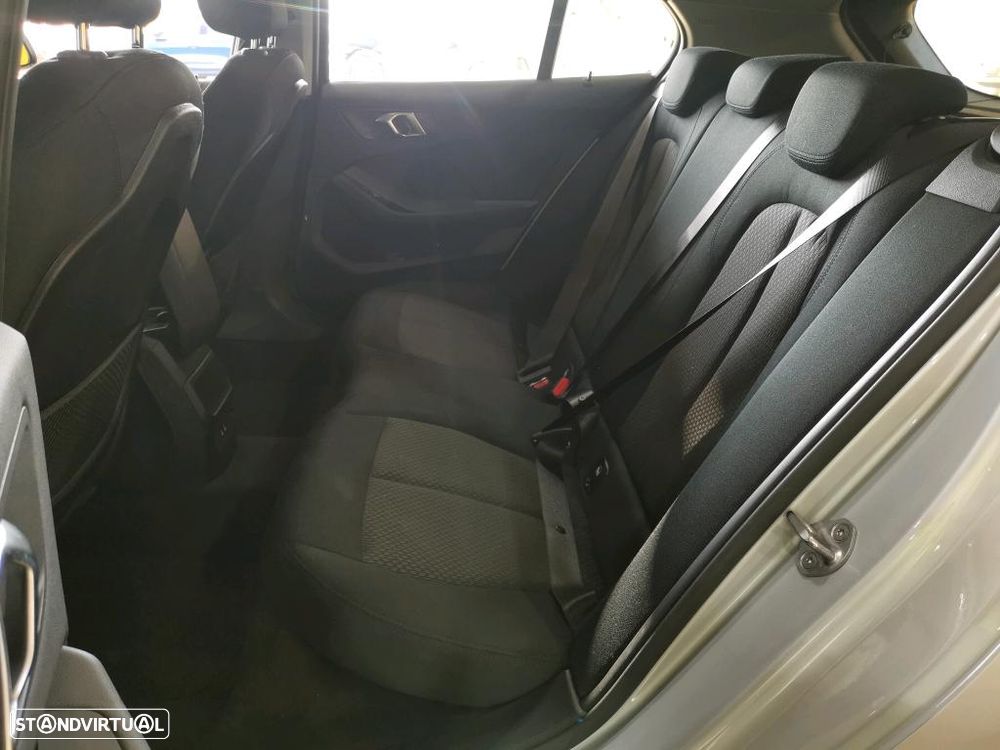 BMW 116 d Corporate Edition Auto - 8